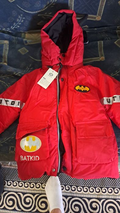 Куртка детсий.Демосезонный.3000тг