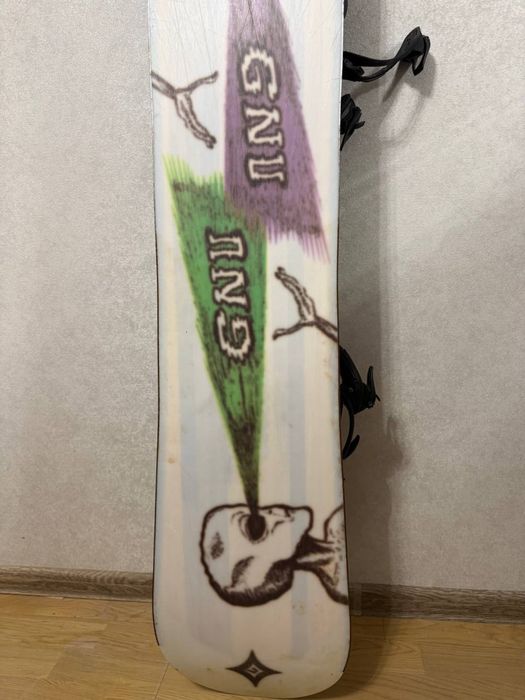 Продам сноуборд