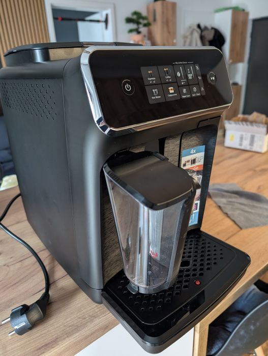 Nou, garantie / Espressor automat Philips seria 2300 EP2330/10