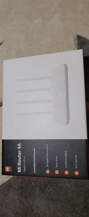 Vând router xiaomi