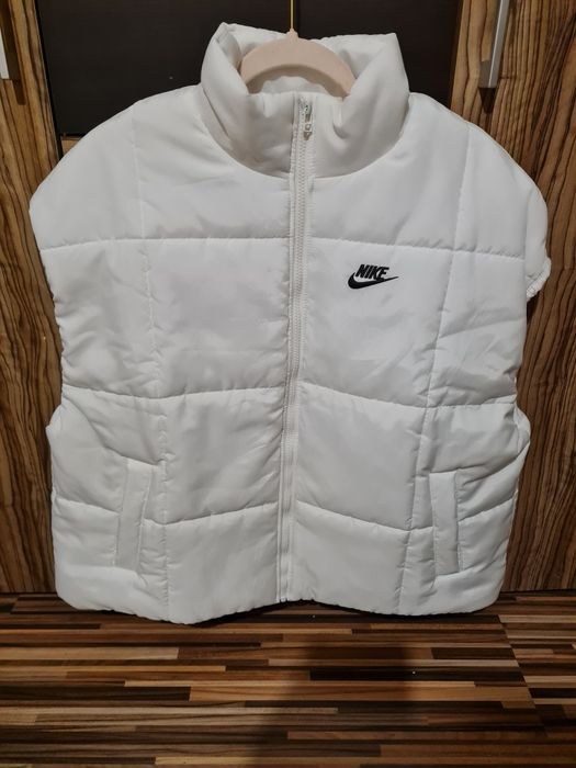 Елек NIKE - Оригинален!
