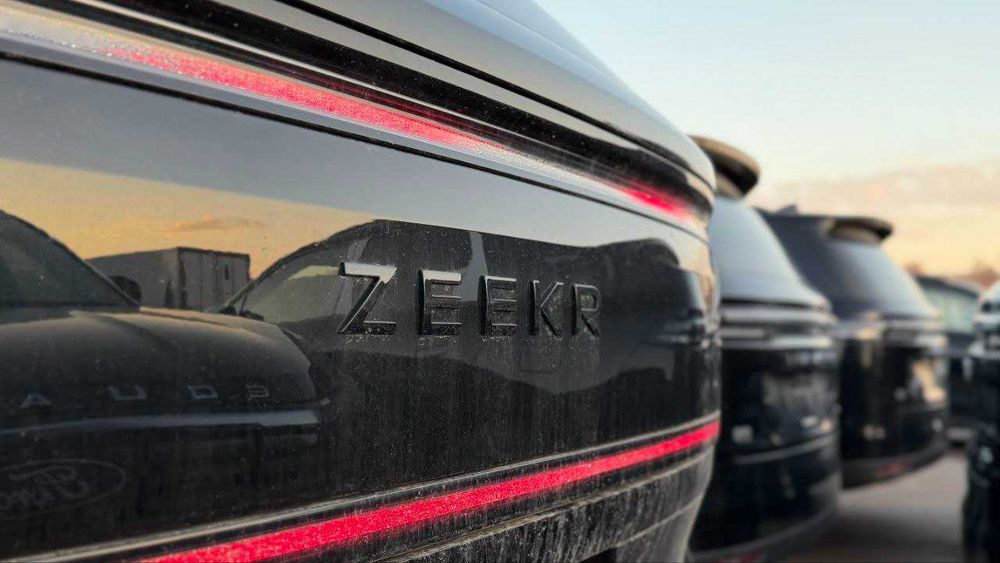 Zeekr 9x Ultra Total Black(в наличии/tayyor)