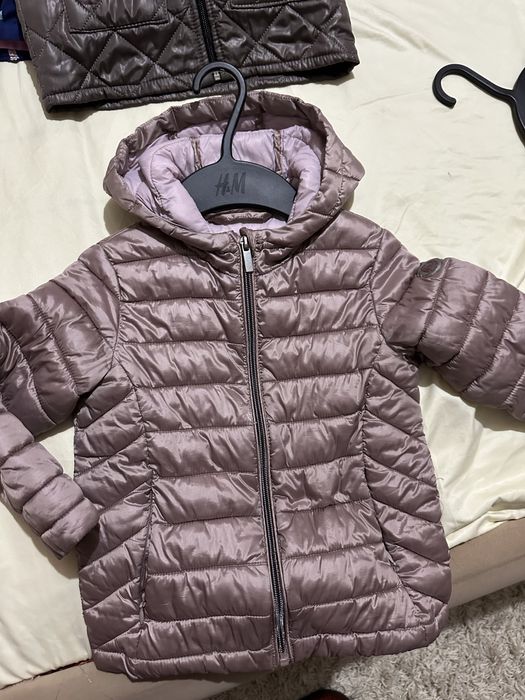 Продам детские куртки