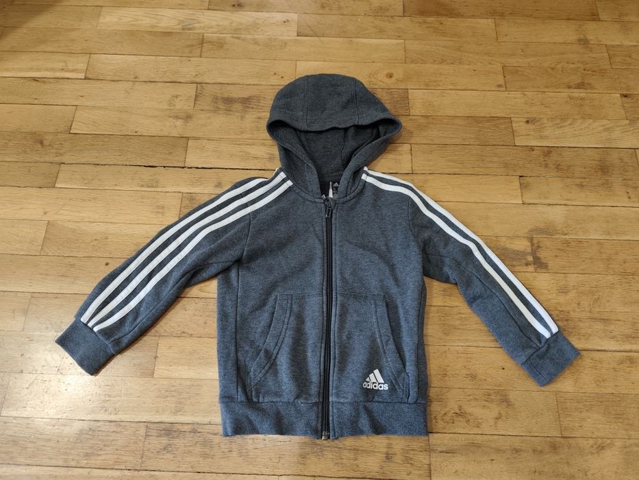 Adidas спортен суичър с цип и качулка размер 110