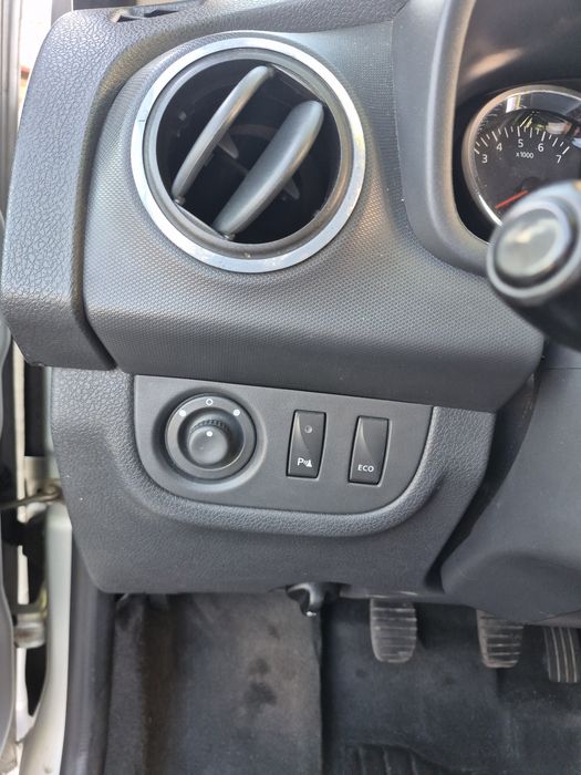 DACIA Logan 2014 — imagine 5