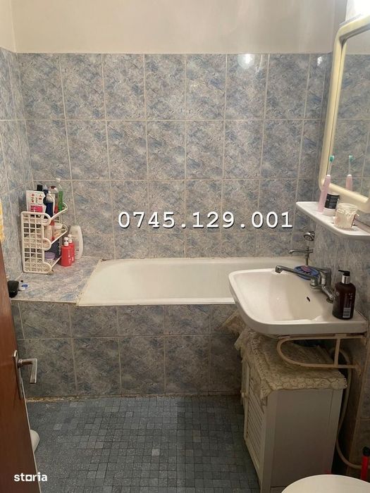 Vânzare apartament 3 camere, ultracentral – Bacău