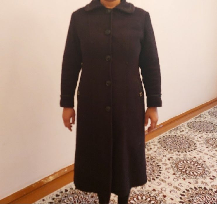 Куртка пальто таза кийлген бахасы келисимлилген размери 50 ,52