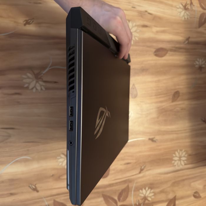 Мощный игровой ноутбук