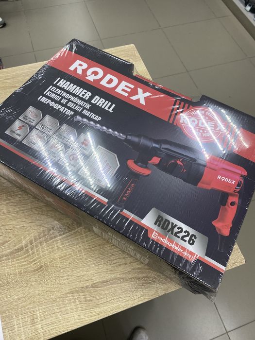 Перфоратор Rodex RDX226 (ТМ79)