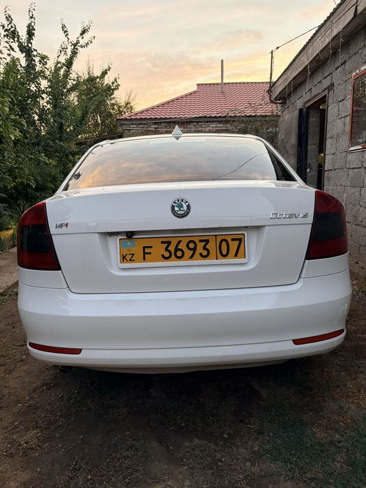 Skoda octavia A5 1.6 mpi 2012