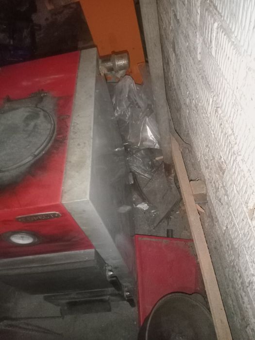 Продам отопительный печь