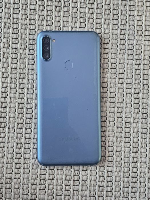 Telefon mobil Samsung Galaxy A11, Dual SIM, 32GB, 2GB RAM, 4G, Albastru