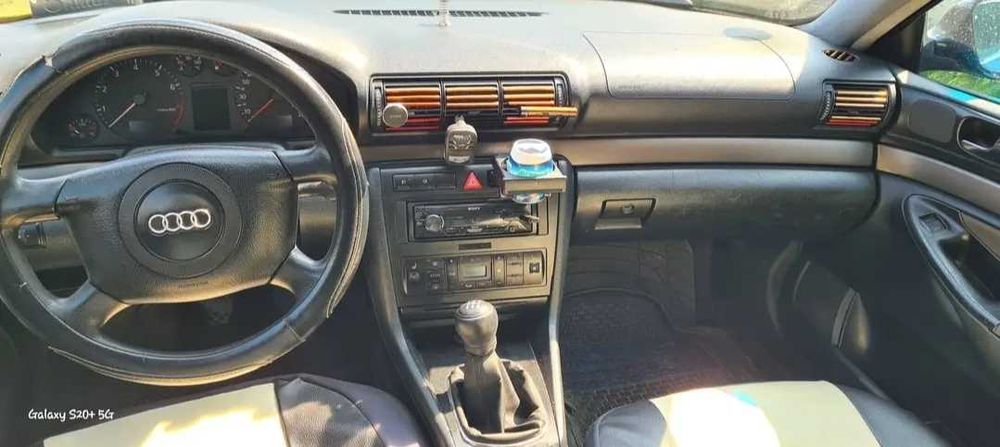 DE VÂNZARE – Audi A4 B5 1.8T