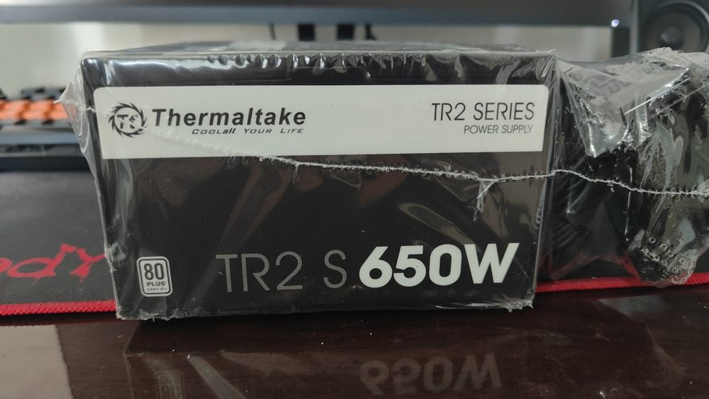 Блок питания Thermaltake TR2 S 650Вт новый