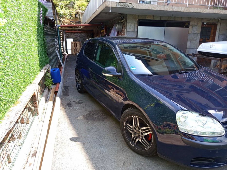 Прпдавам голф 5 1.4 бензин