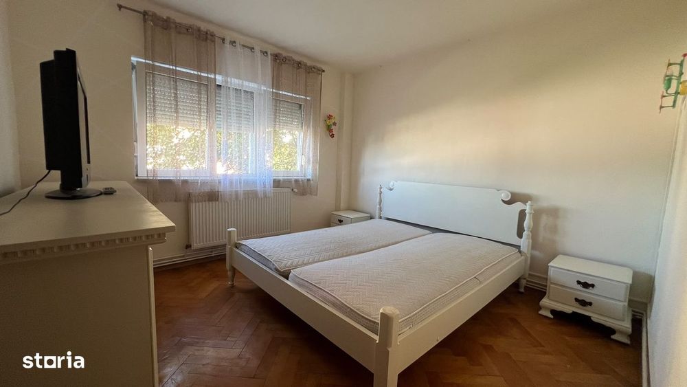 Apartament cu 3 camere de închiriat – Micalaca 300, zona Supeco