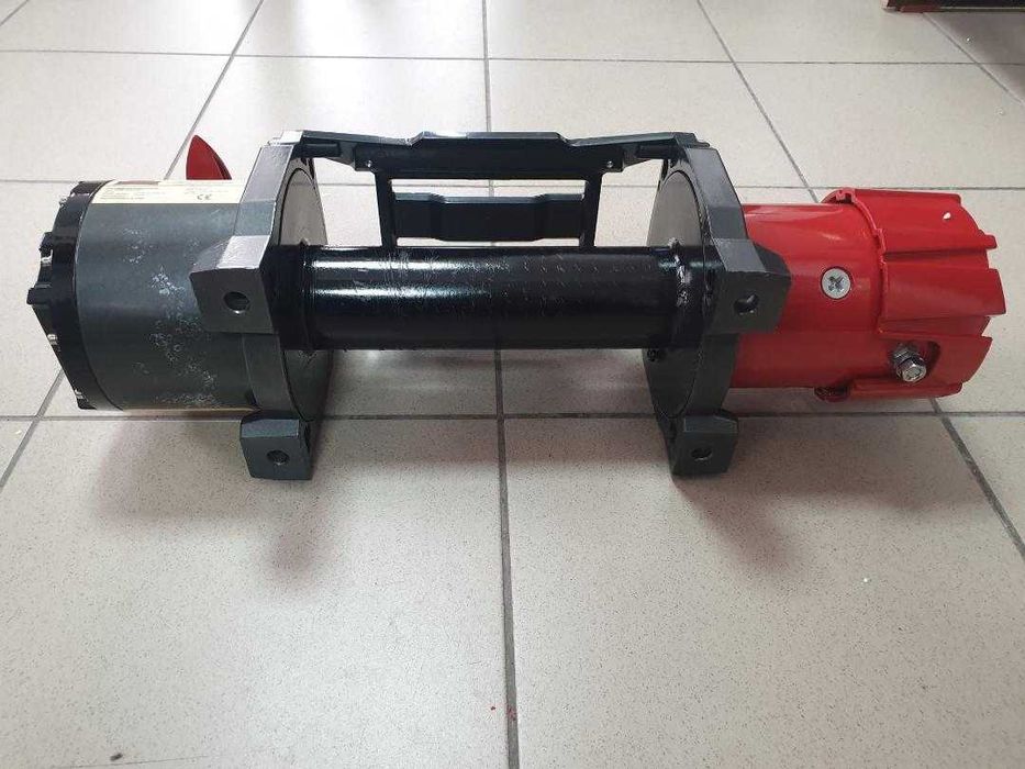 troliu electric Dragon Winch 13000 lbs (trage 5897 kg) la 12 V
