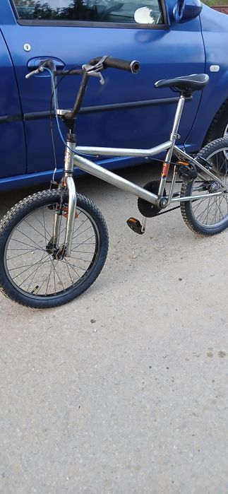 BMX pentru sarituri.