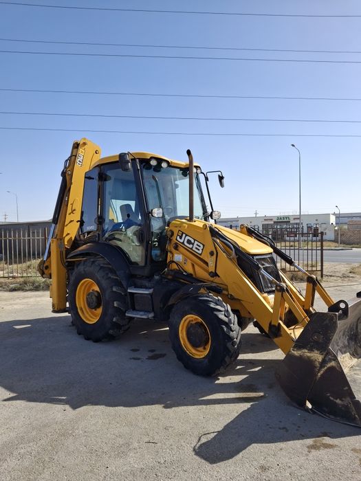 Эксковатор погрузчик jcb 3cx