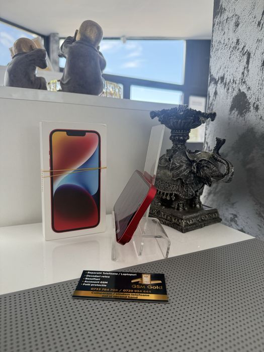 Vand iphone 14 red de 128 gb ca nou