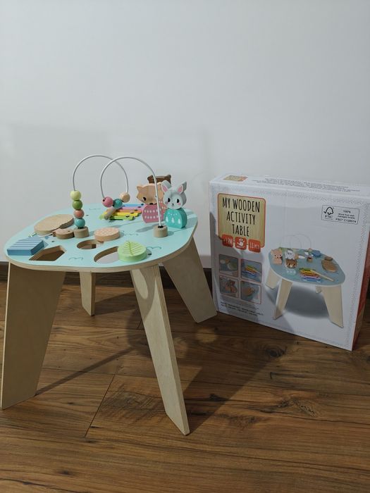 Vând Masa cu activitati din lemn