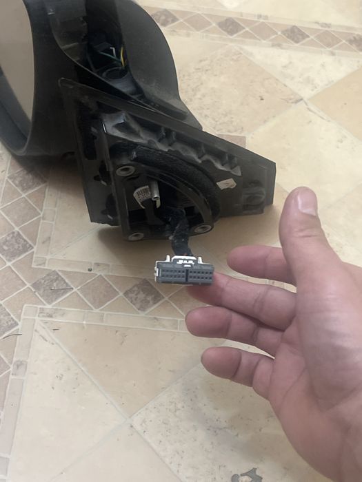 Зеркало от kia sorento