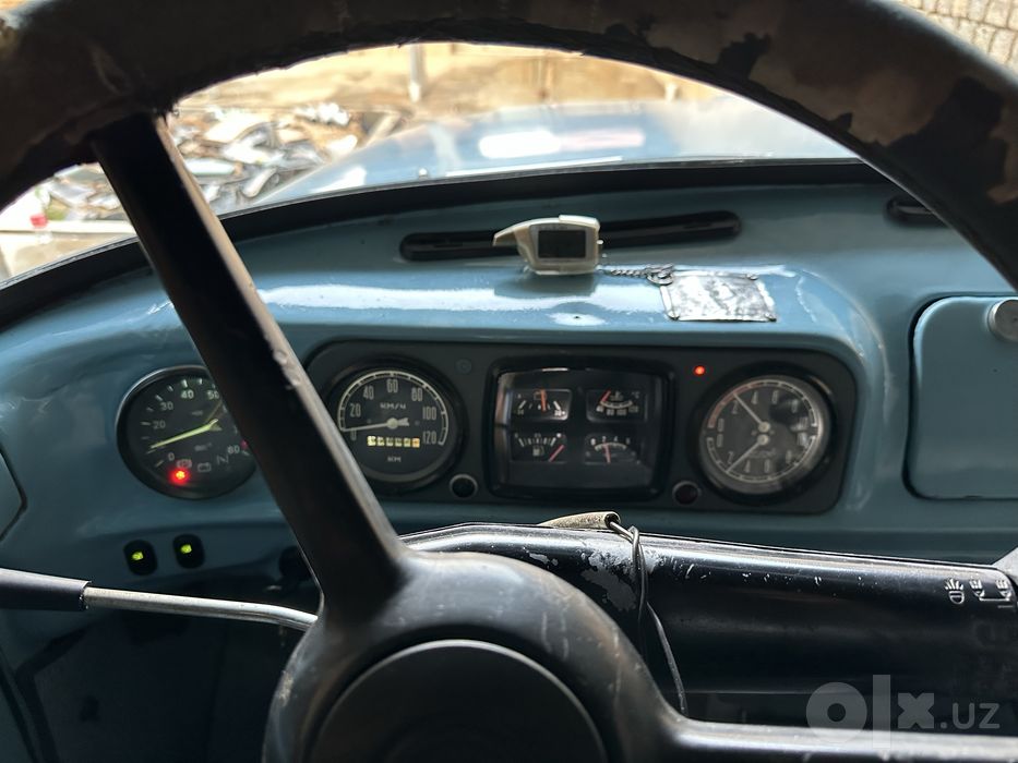 Zil 130 soz xolata aybi yoq ishlab turipti narxini kelishamiz tel qili