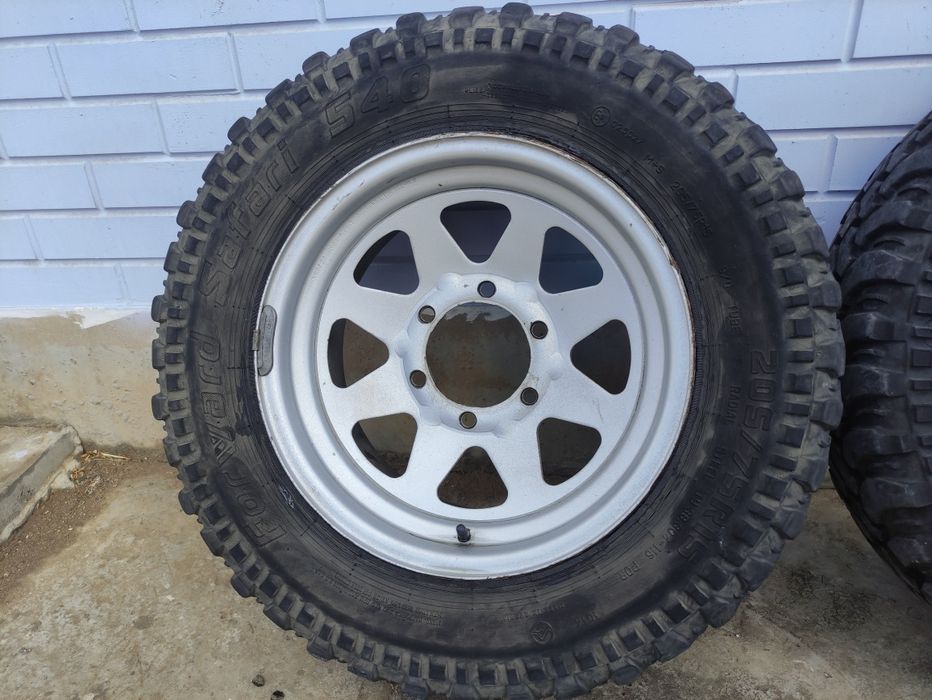 Продам комплект колес