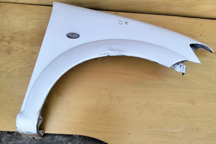 Aripa  dreapta Citroen C3 prima generatie