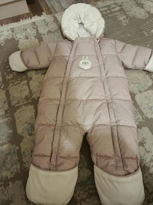 Продаю детский  зимний комбинезон