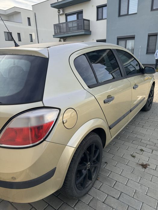 OPEL Astra 2005 — imagine 5