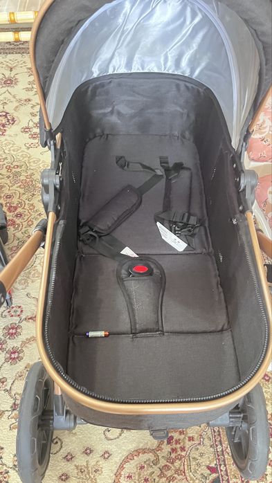 Продам коляску 2 в 1