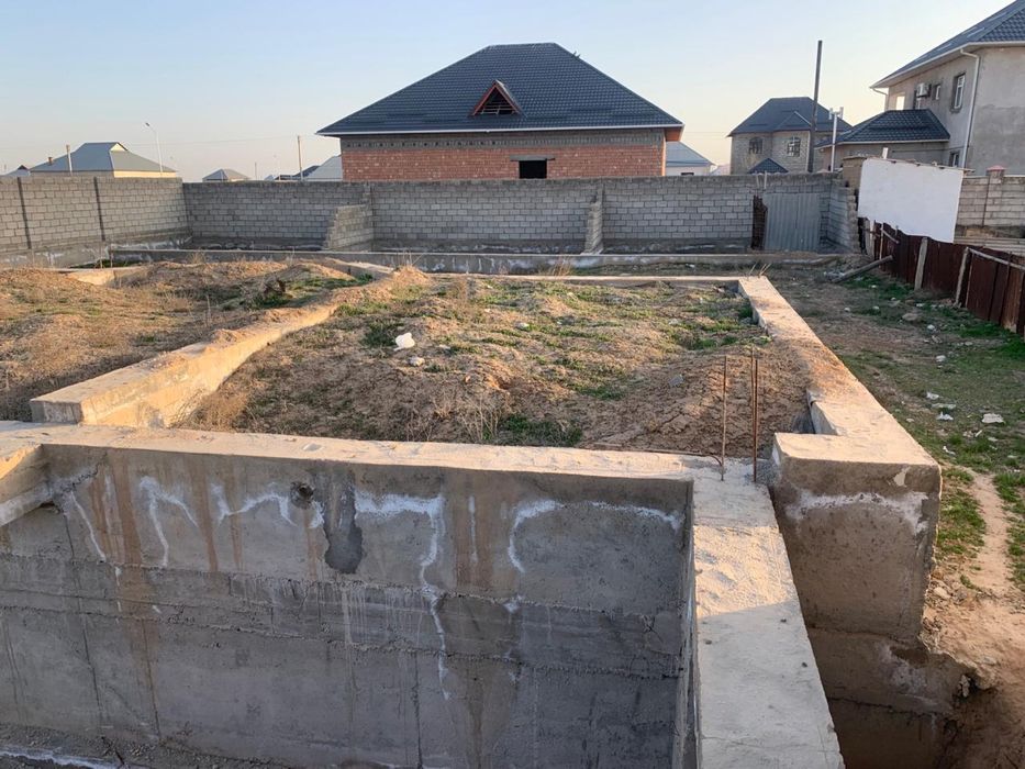 Жер сатылады фундаментпен Продается земля