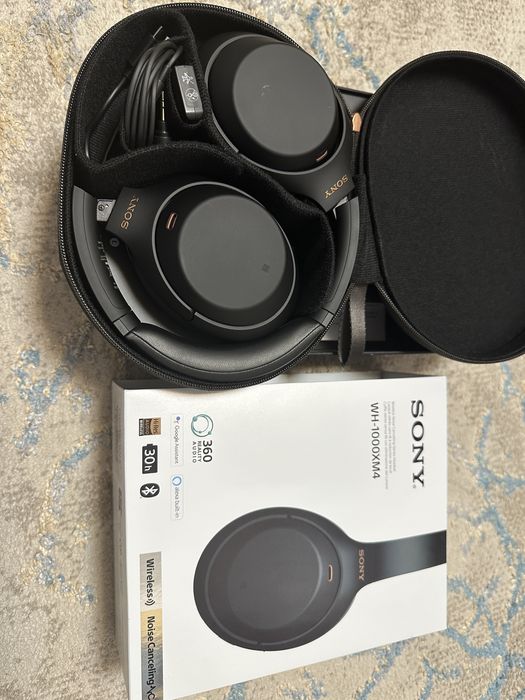 Vand Sony WH-1000XM4