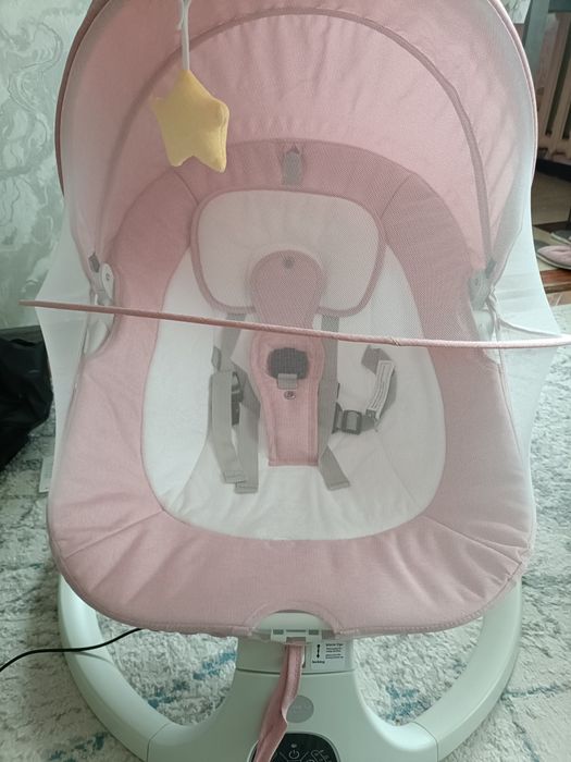 Продается шезлонг для новорожденного