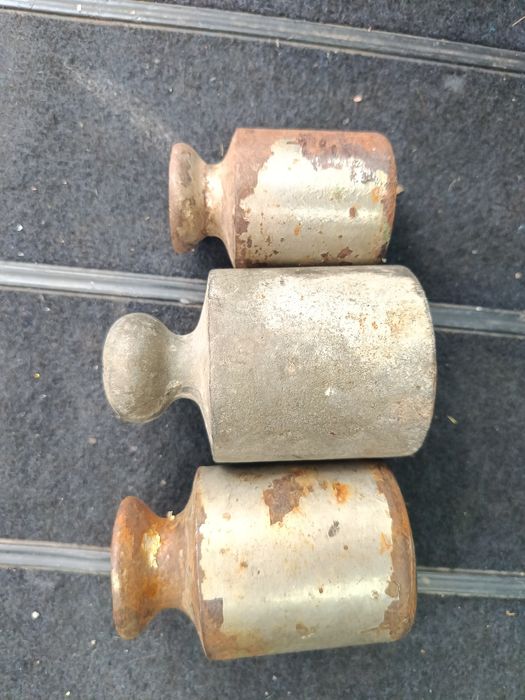 Стари тежести за кантар