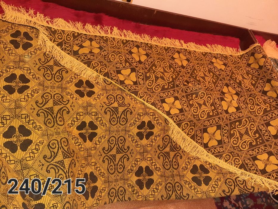 Китеници / губери 100%вълна,   ковертюри