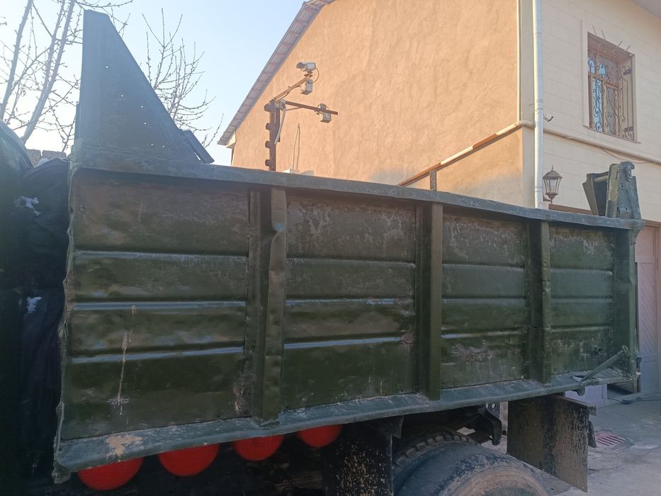 Зил ММЗ 4502  кузов сотилад