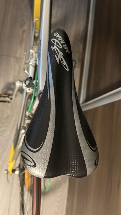 Vând  cursiera aluminiu Orbea