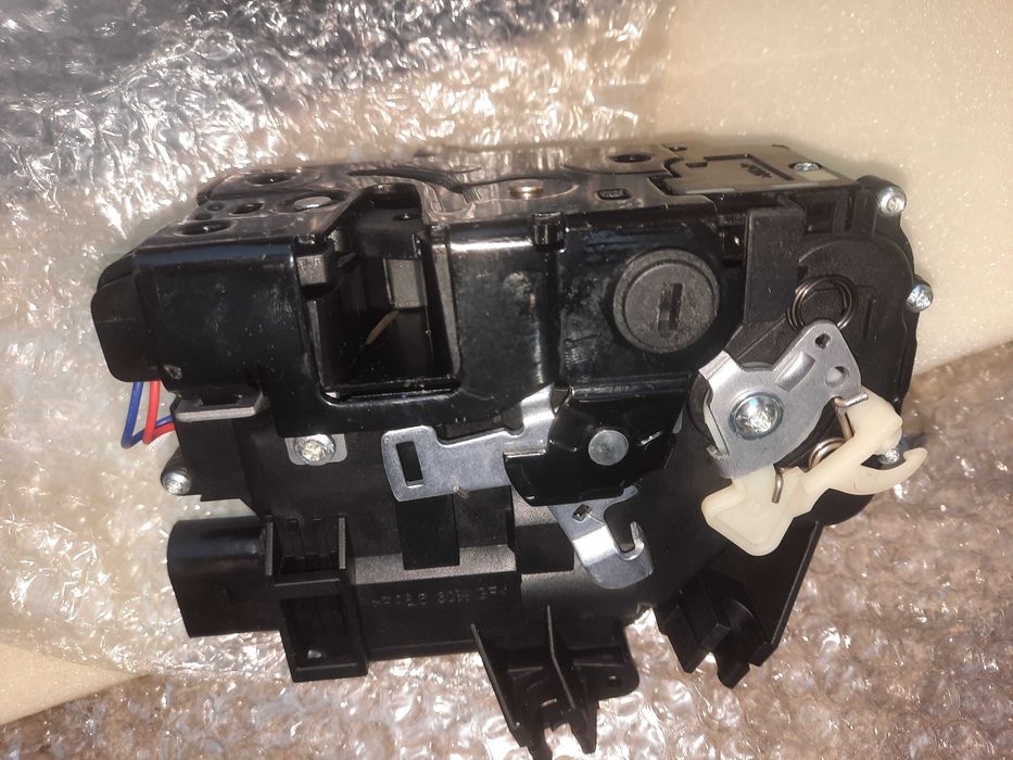 Incuietoare usa spate stanga Audi A6