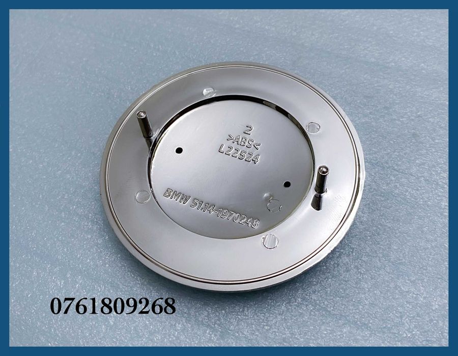 Emblema logo BMW alb-negru pentru portbagaj 78mm