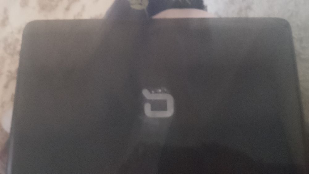 Продам ноутбук срочно