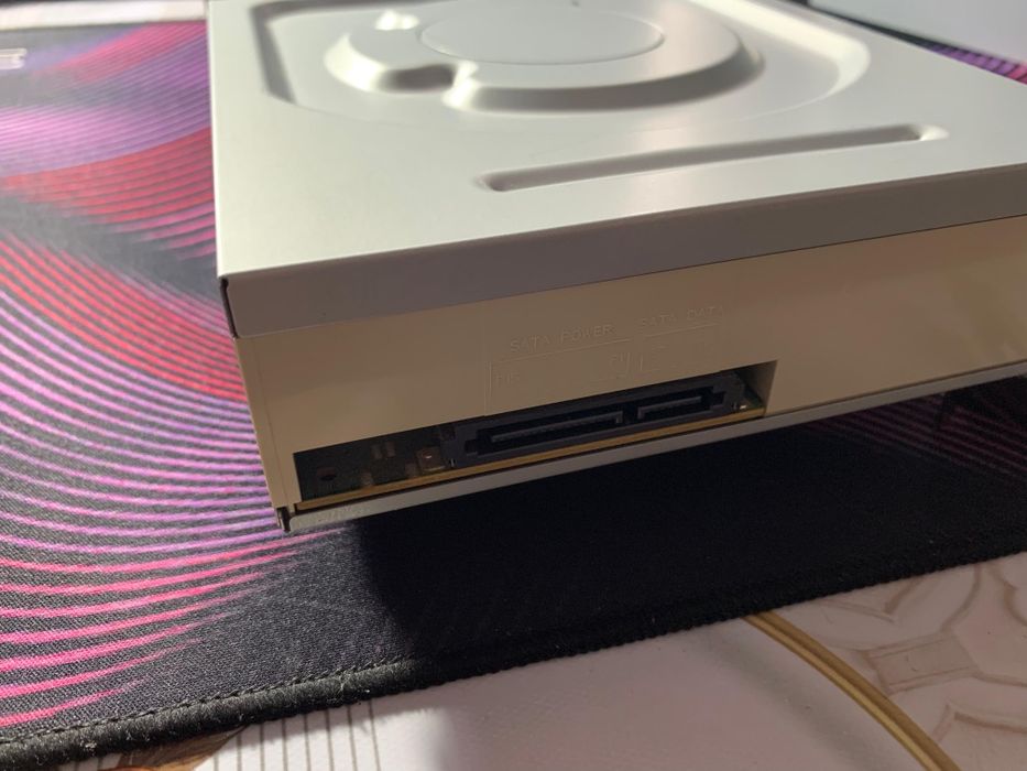 Продам CD-DVD привод