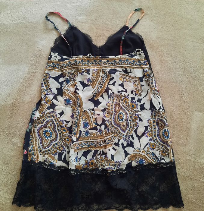 Дамски елегантен италиански топ  потник Twinset