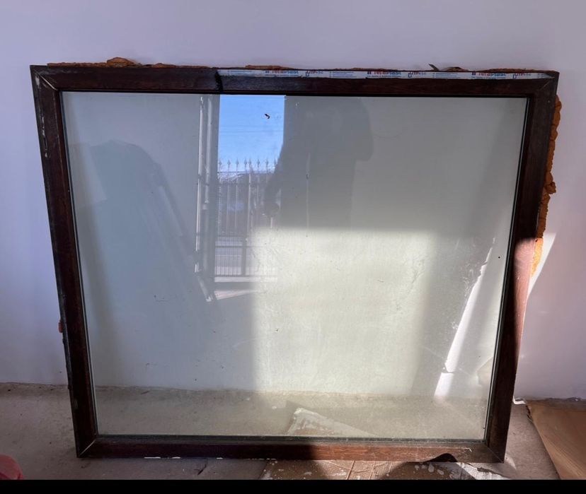 Usa dubla termopan geam maro mahon