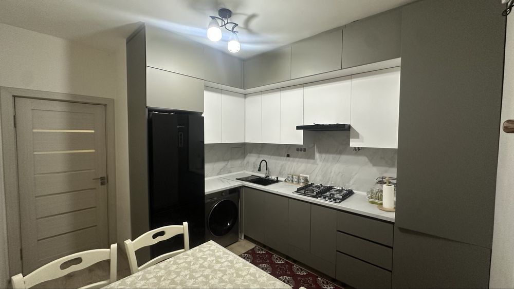 Olmazor city 2 xona sotiladi o’zimni uyim
