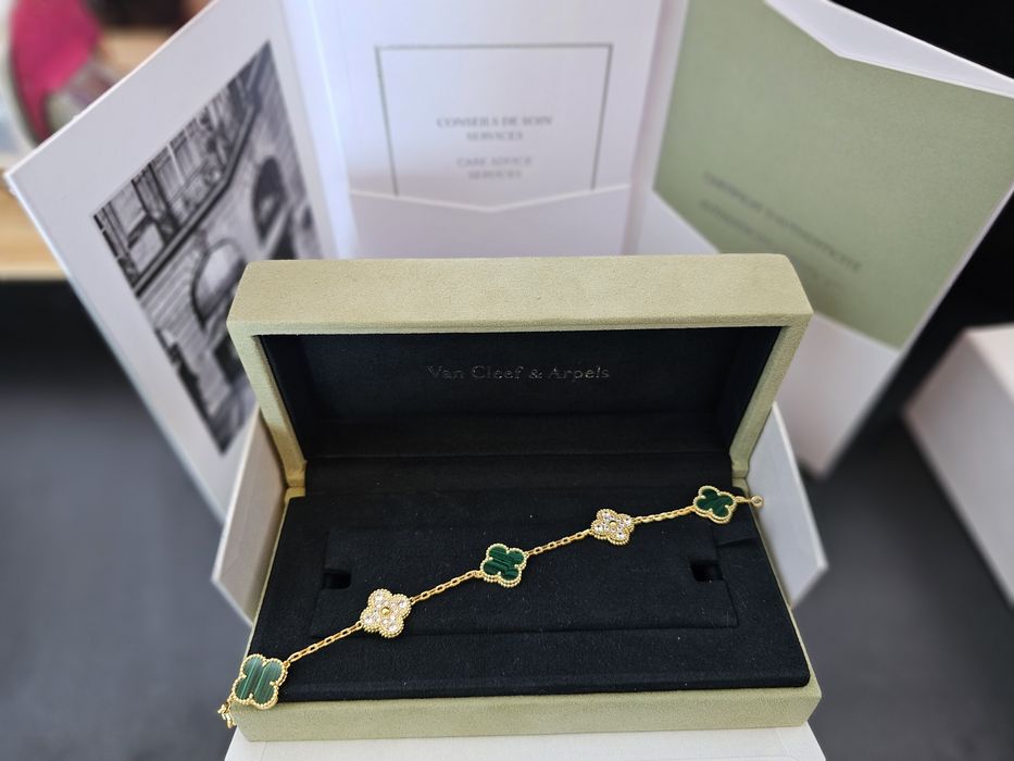 Van Cleef & Arpels Diamonds