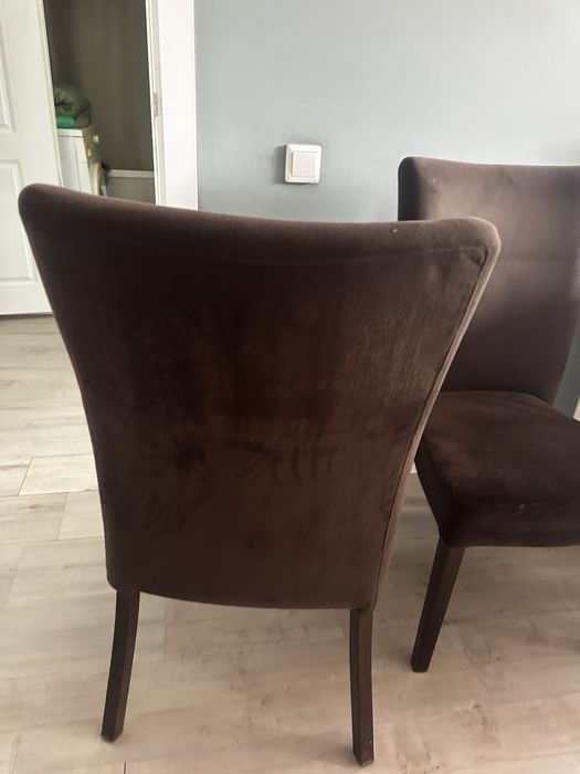 Стулья мягкие.                 .