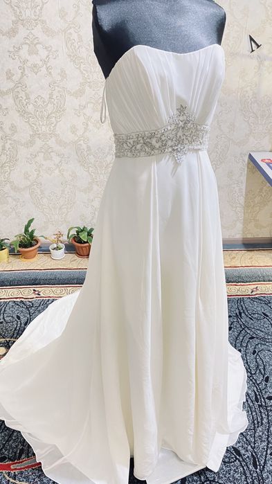 Той көйлегі/Свадебное платье