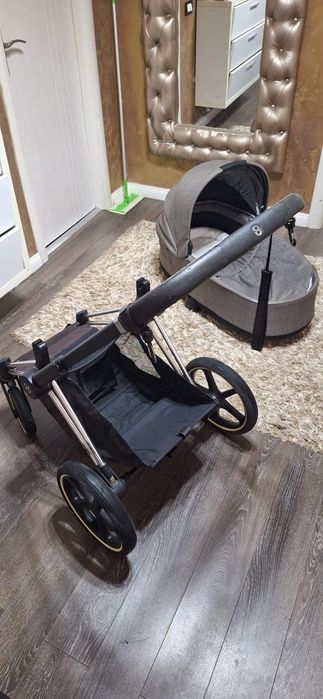 Cărucior Cybex Priam 3 în 1 Silver / Soho Grey – Cumpărat din Germania